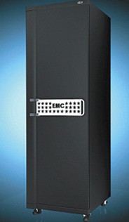屏蔽機柜